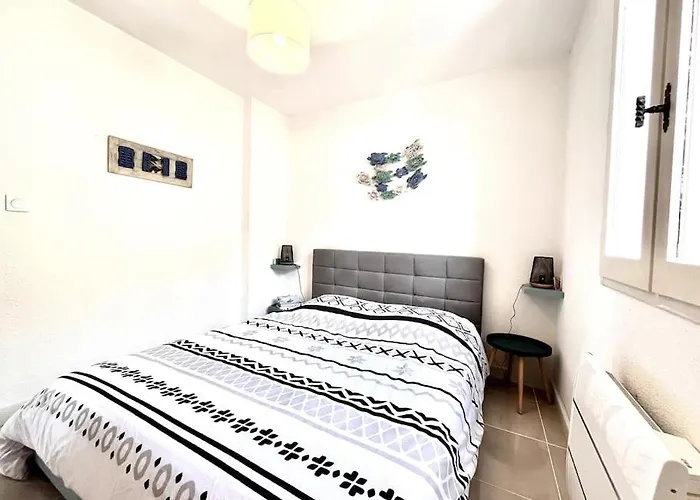 Appartement 2 Chambres A Lama Avec Piscine